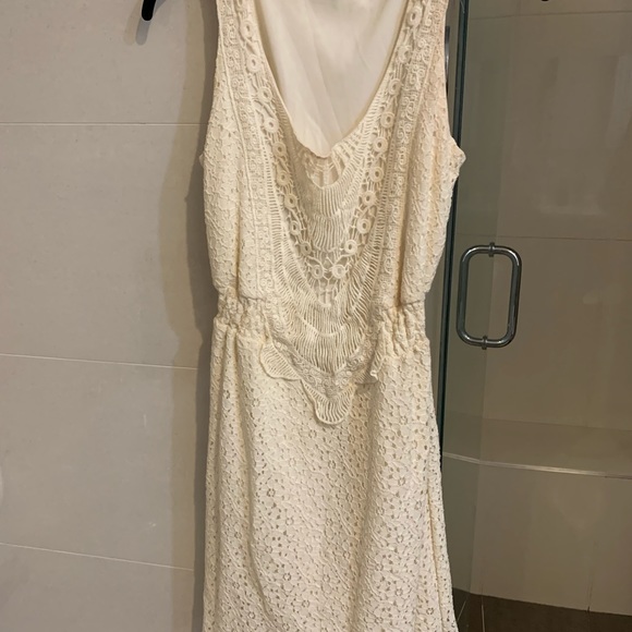 Crochet dress - Picture 2 of 4